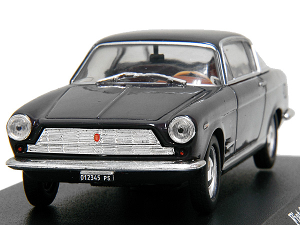 1/43 FIAT New Story Collection No.32 FIAT 2300 COUPE 1961ǯߥ˥奢ǥ